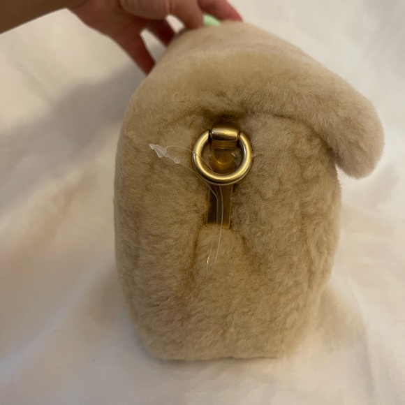 COACH PILLOW TABBY IN SHEARLING 26 - Picture 8 of 11